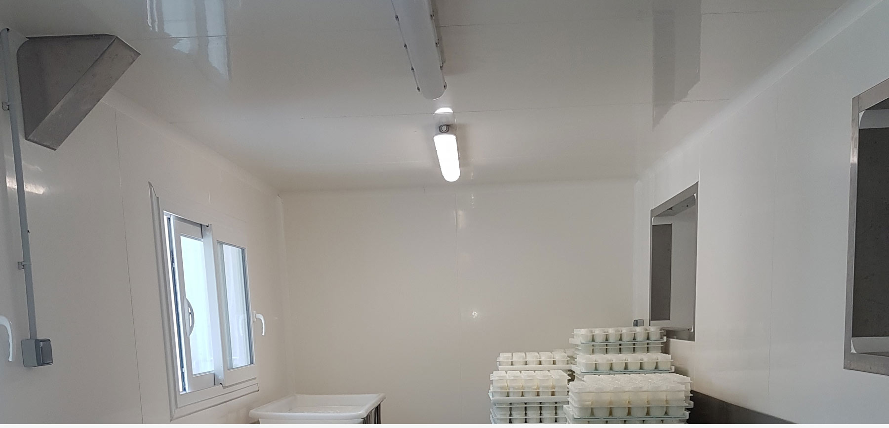 SALLES BLANCHES, SALLES PROPRES